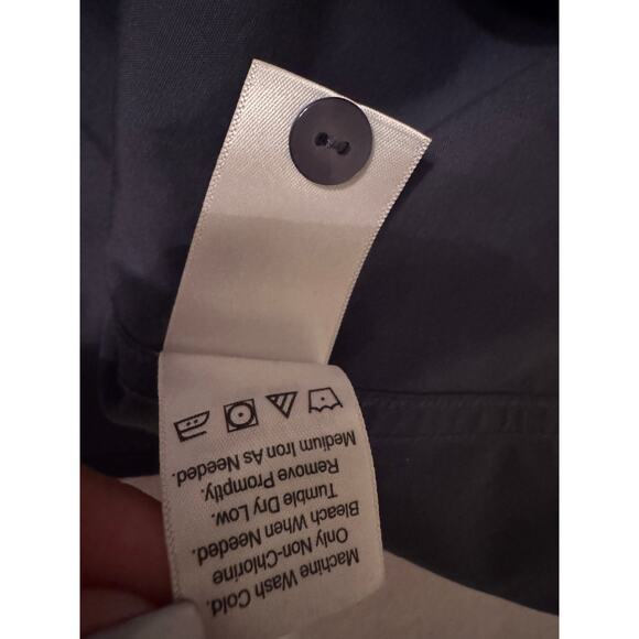 Navy Sleeveless Coldwater Creek Blouse - Picture 7 of 9